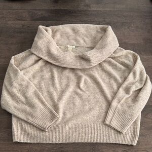 H&M sweater